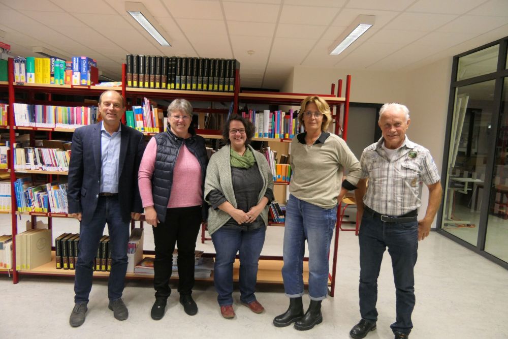 Neue Leitung des Förderkreises mit Rektor