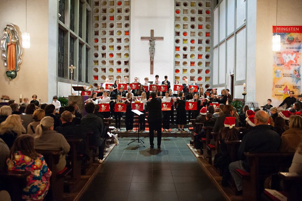 Blasorchester in der Kirche