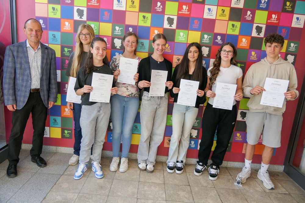 Schüler-Medienmentoren ausgezeichnet 