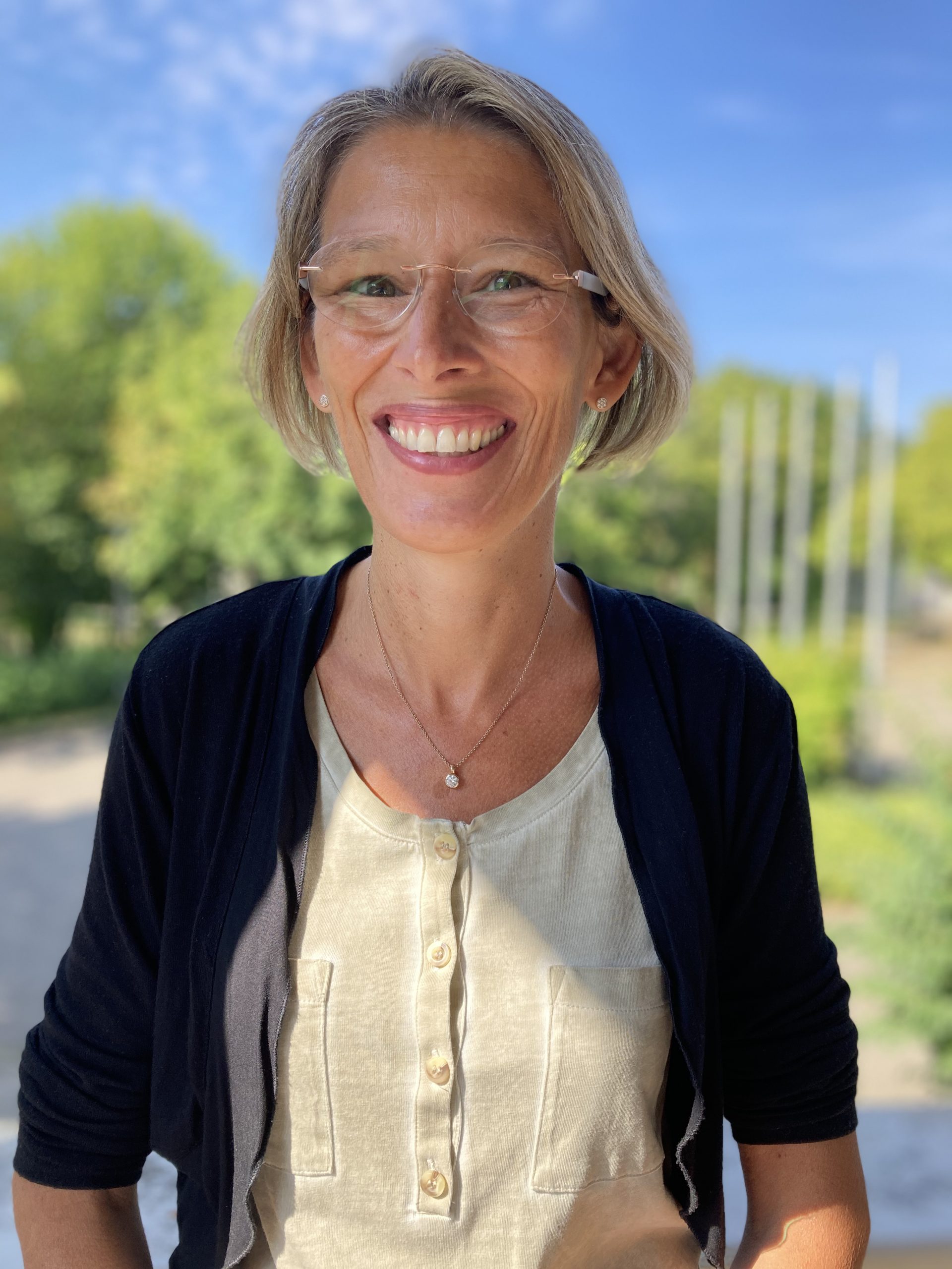 Katrin Lorenz Katrin Lorenz